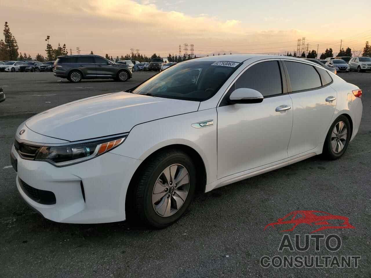KIA OPTIMA 2018 - KNAGT4LE5J5020587