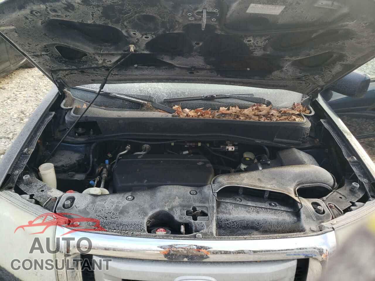 HONDA PILOT 2011 - 5FNYF4H68BB020177