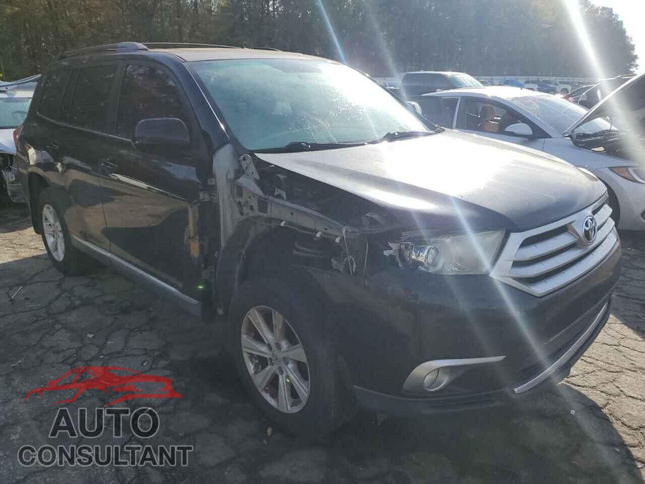 TOYOTA HIGHLANDER 2012 - 5TDBK3EH1CS127313