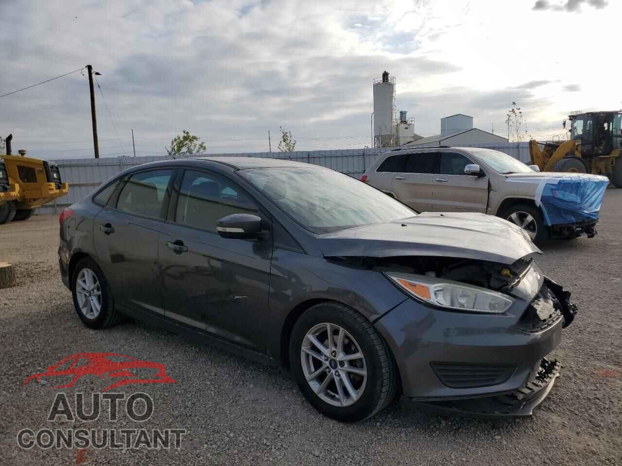 FORD FOCUS 2015 - 1FADP3F20FL258779