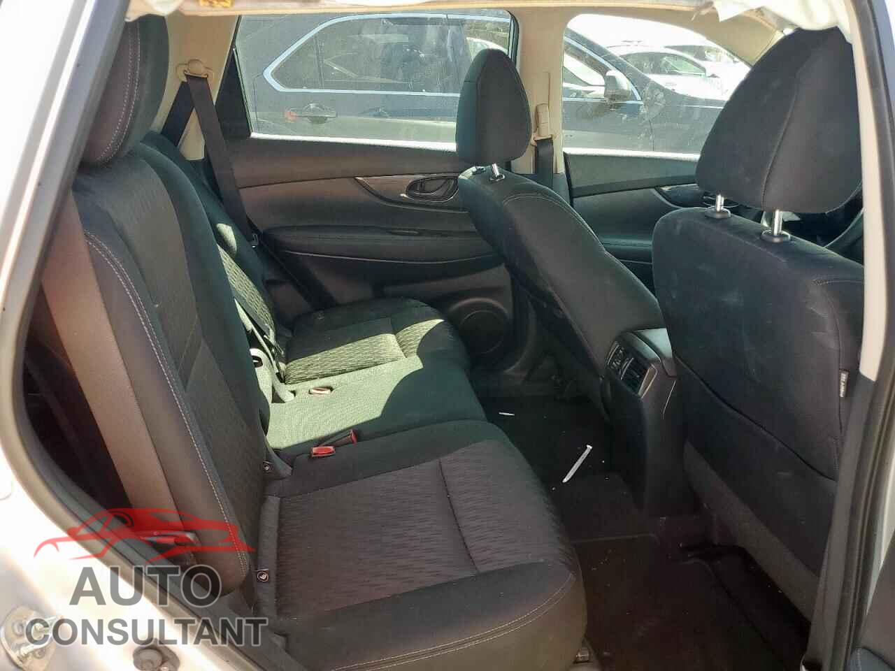 NISSAN ROGUE 2019 - KNMAT2MT0KP557268