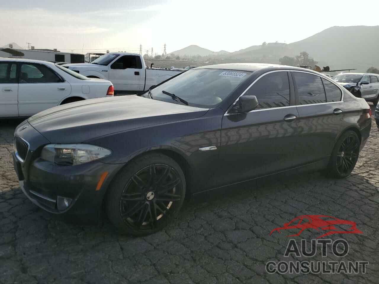 BMW 5 SERIES 2013 - WBAXG5C5XDD233703