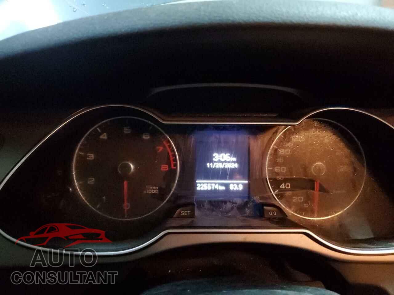 AUDI A4 2013 - WAUDFCFL1DN029273