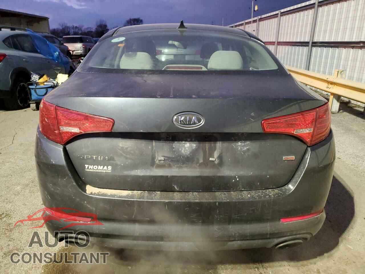 KIA OPTIMA 2011 - KNAGM4A72B5108497