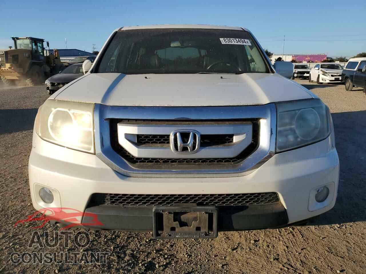 HONDA PILOT 2011 - 5FNYF4H98BB020660