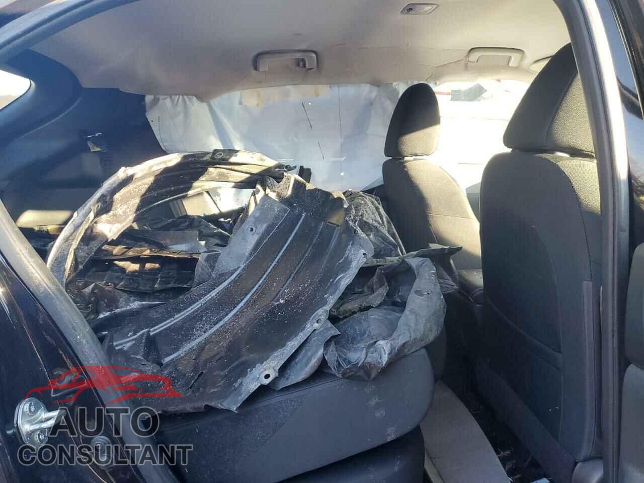 MITSUBISHI ECLIPSE 2018 - JA4AT4AA6JZ058129
