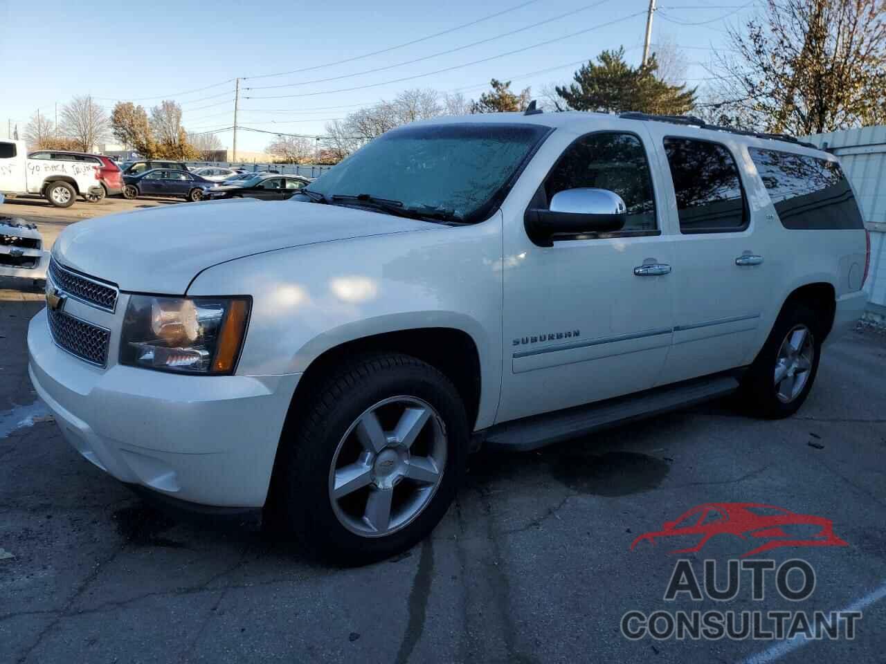 CHEVROLET SUBURBAN 2013 - 1GNSKKE78DR252544