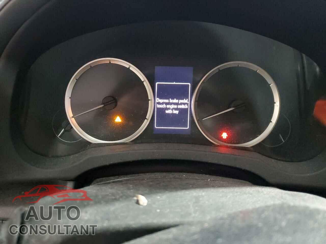 LEXUS IS 2015 - JTHBF1D22F5061627