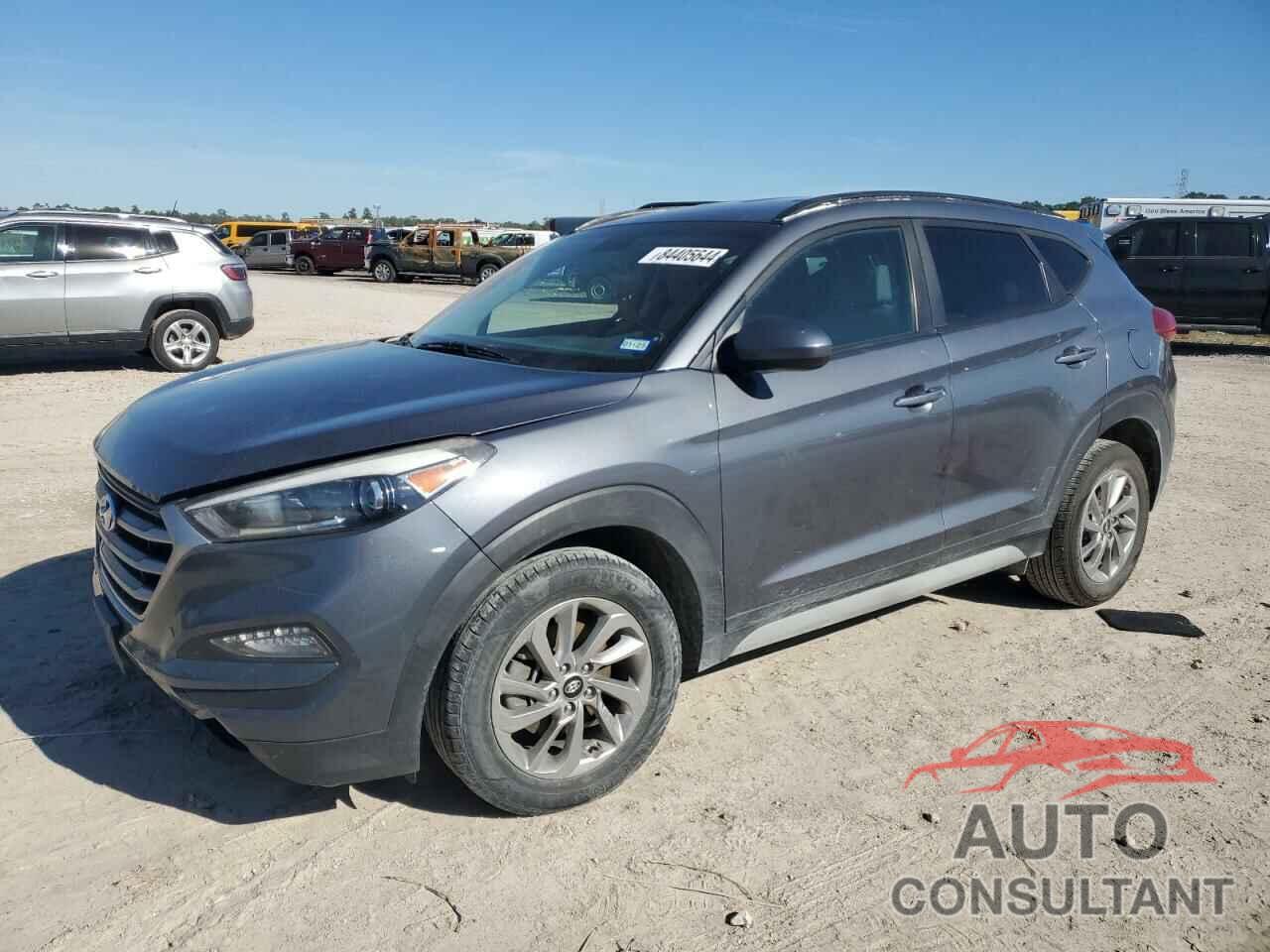 HYUNDAI TUCSON 2018 - KM8J33A48JU682680