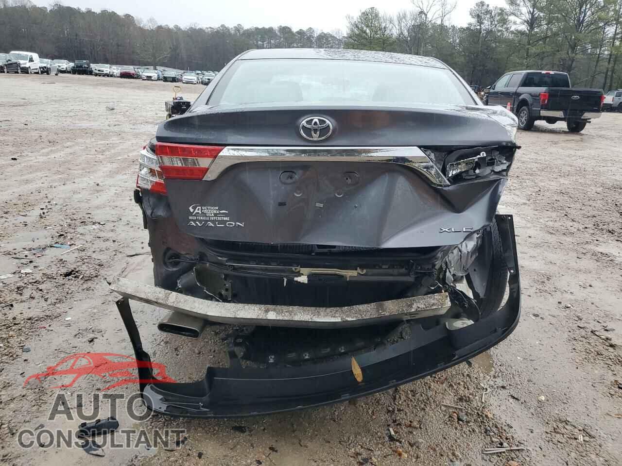 TOYOTA AVALON 2013 - 4T1BK1EB3DU040005