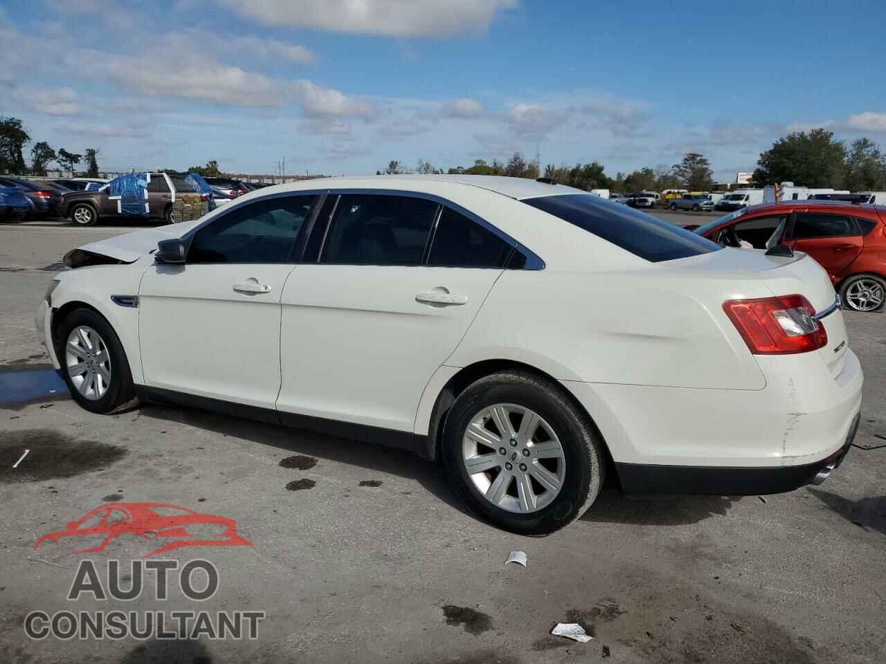 FORD TAURUS 2012 - 1FAHP2DW2CG122000