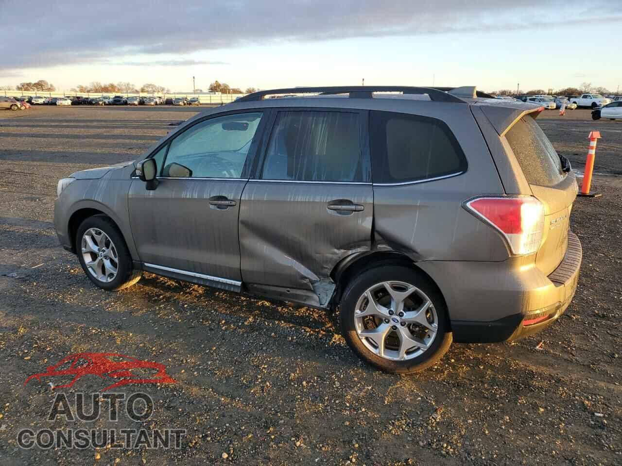 SUBARU FORESTER 2017 - JF2SJAWC1HH811740