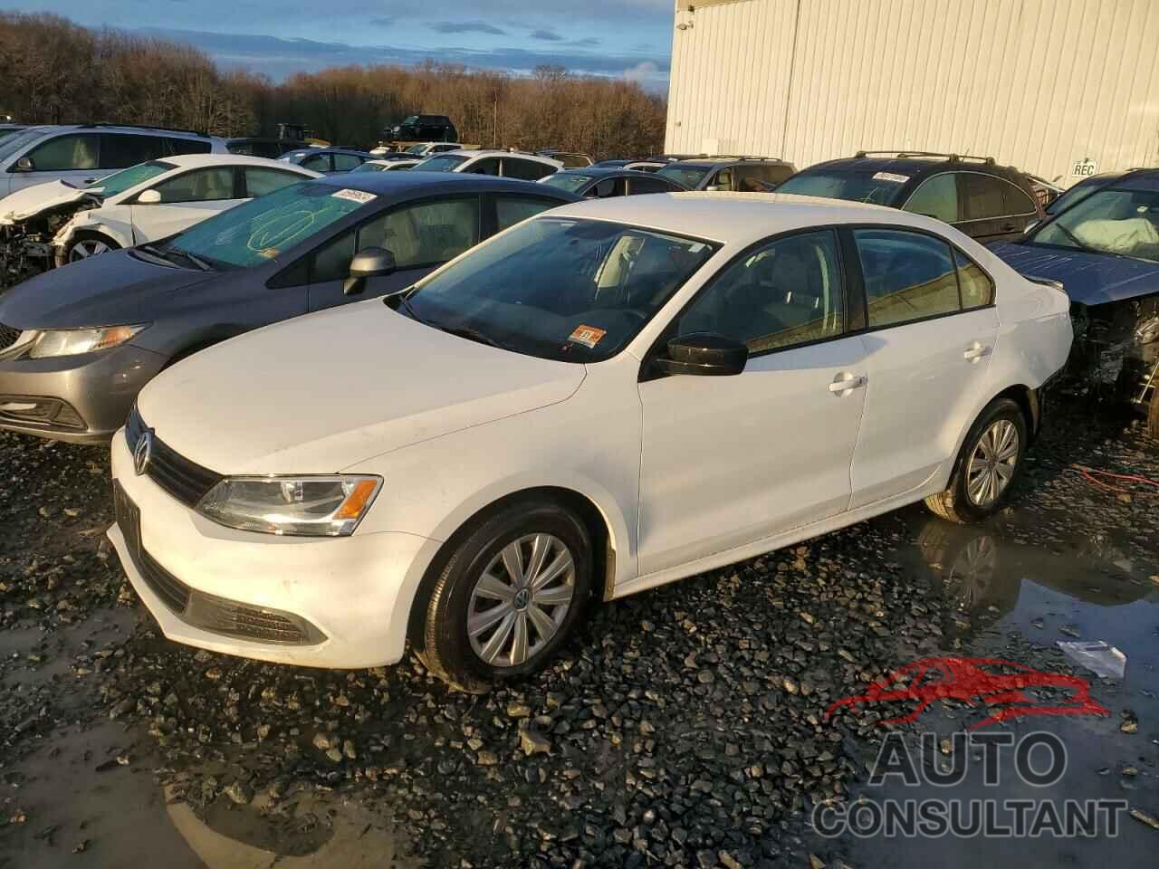VOLKSWAGEN JETTA 2013 - 3VW2K7AJ2DM443642