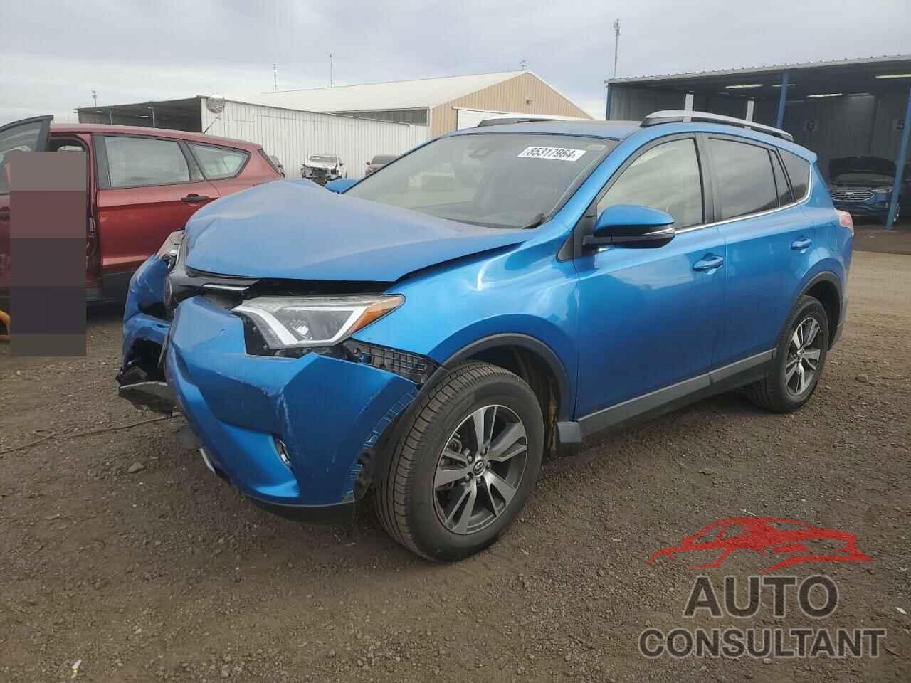 TOYOTA RAV4 2017 - JTMRFREV4HJ119464