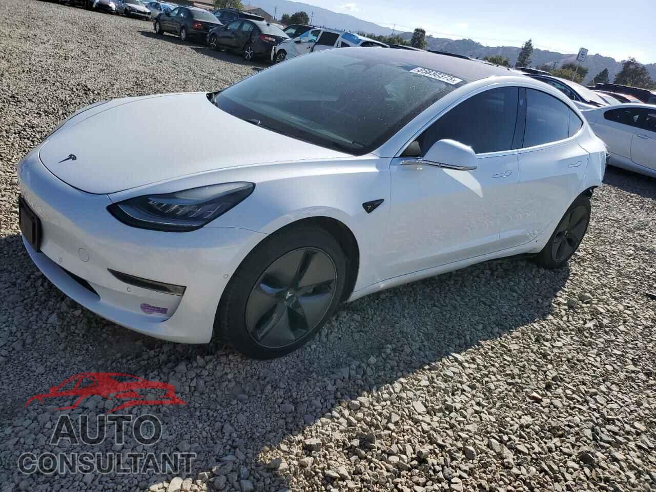 TESLA MODEL 3 2018 - 5YJ3E1EB4JF093882