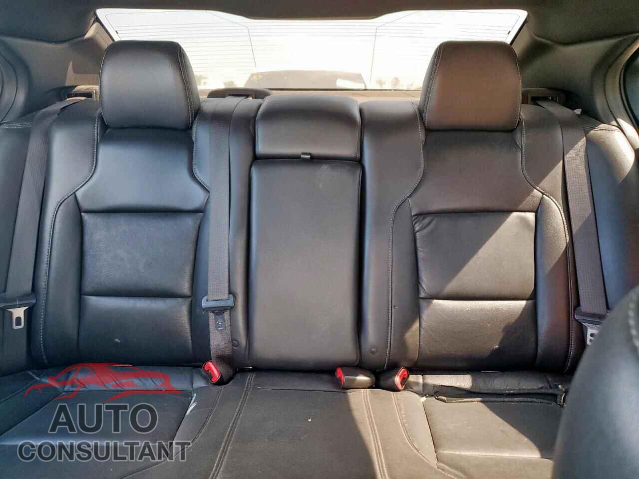 FORD TAURUS 2015 - 1FAHP2E87FG155045