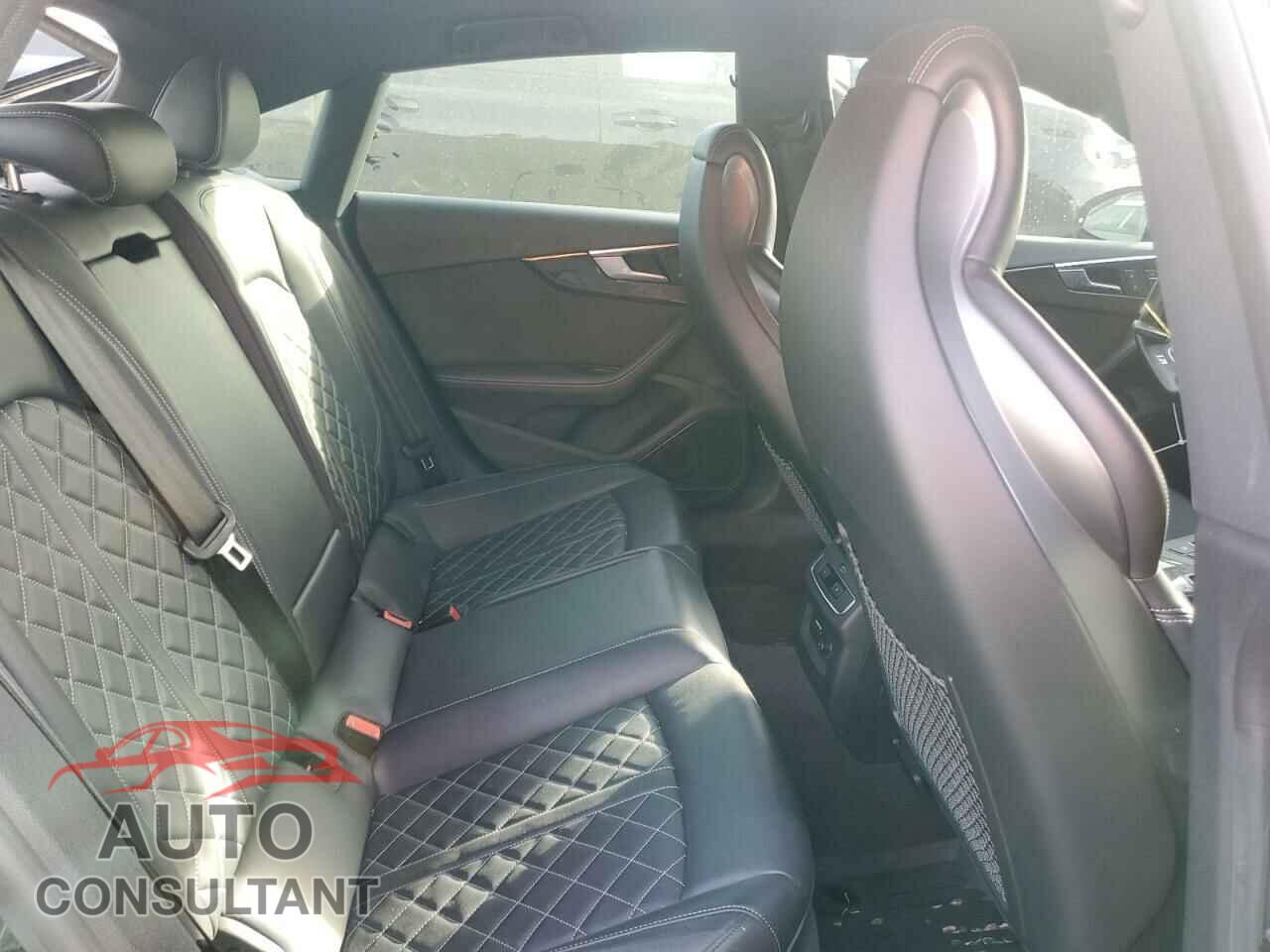 AUDI S5/RS5 2019 - WAUC4CF52KA024221