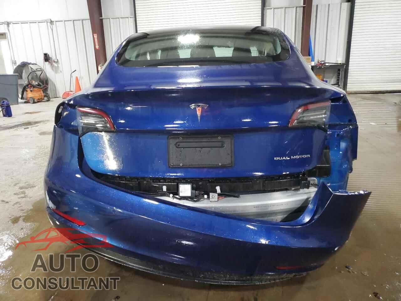 TESLA MODEL 3 2021 - 5YJ3E1EB5MF056229