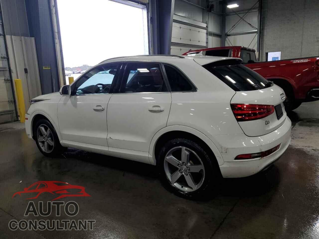 AUDI Q3 2015 - WA1EFCFS2FR001034