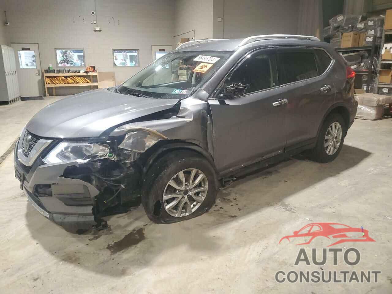 NISSAN ROGUE 2018 - KNMAT2MV2JP619950