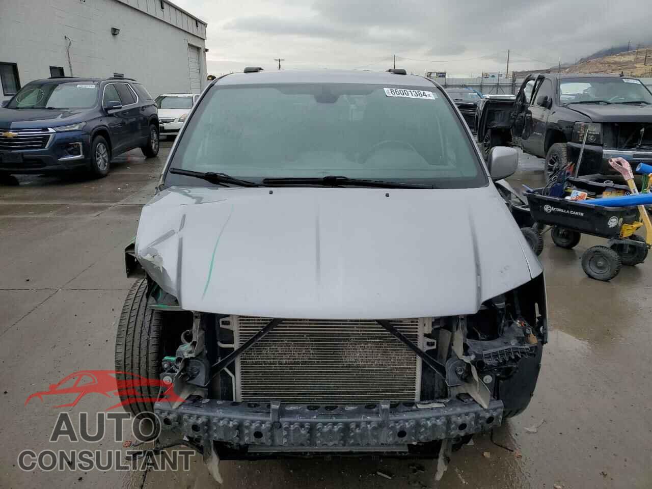 DODGE CARAVAN 2018 - 2C4RDGEG4JR282824