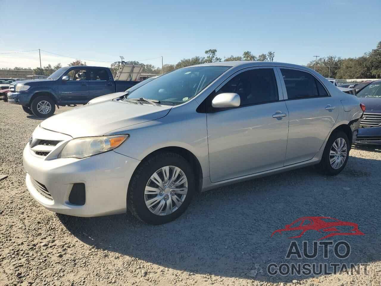 TOYOTA COROLLA 2013 - 2T1BU4EE5DC105458