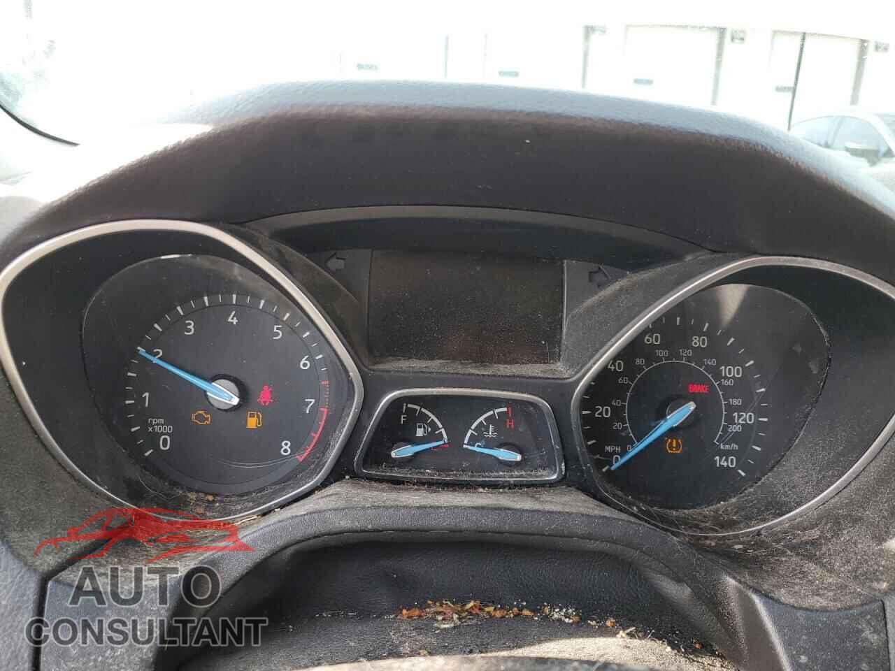 FORD FOCUS 2015 - 1FADP3F23FL351263