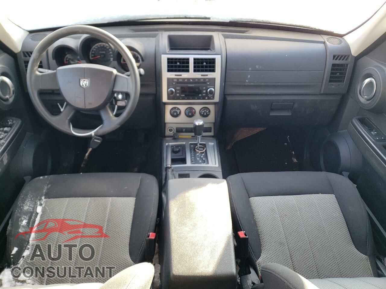 DODGE NITRO 2010 - 1D4PU4GK5AW175296