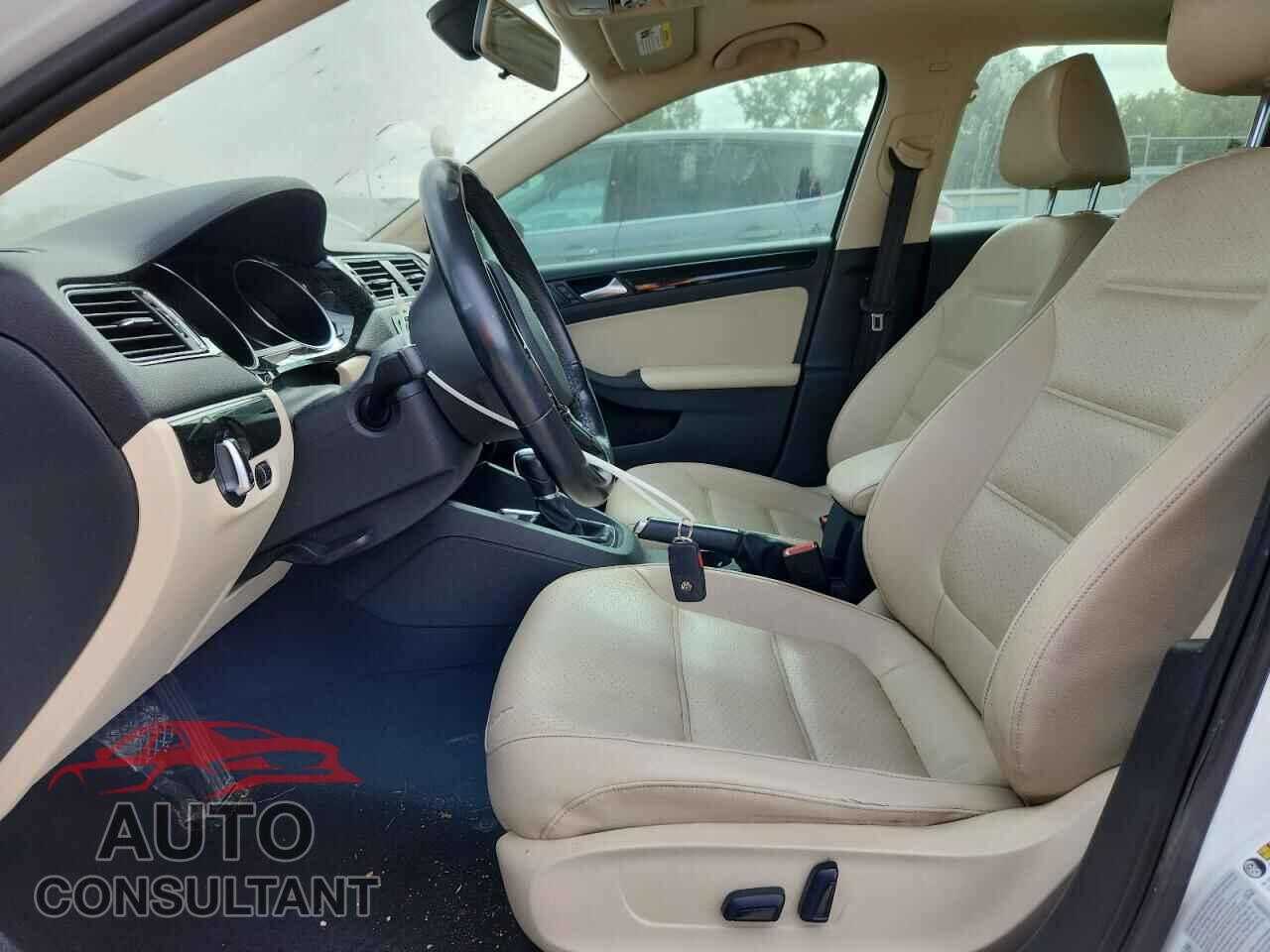 VOLKSWAGEN JETTA 2017 - 3VWL17AJ7HM235267
