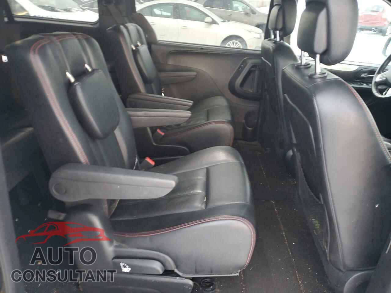 DODGE CARAVAN 2018 - 2C4RDGEG2JR301709