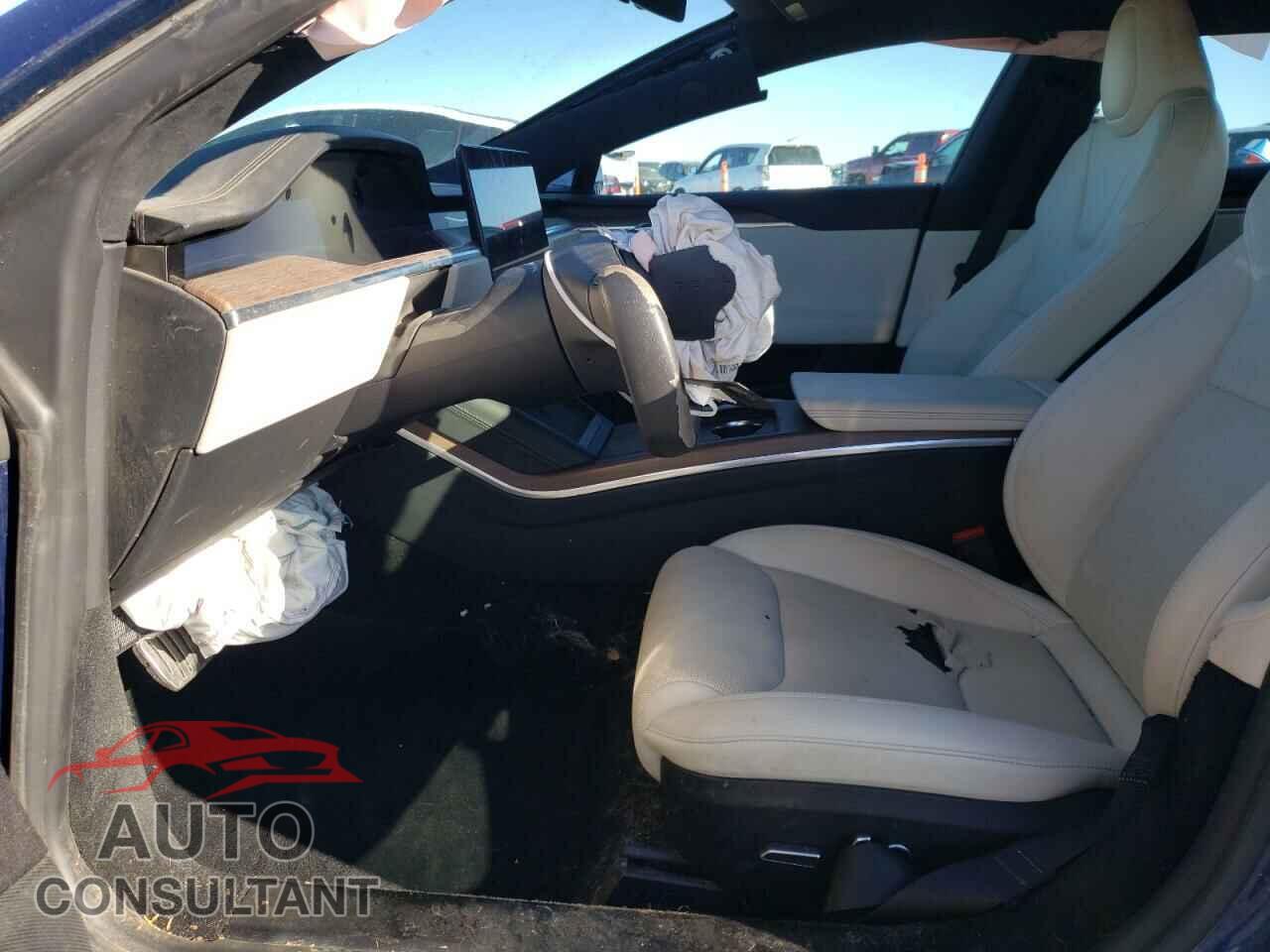TESLA MODEL S 2022 - 5YJSA1E55NF475989