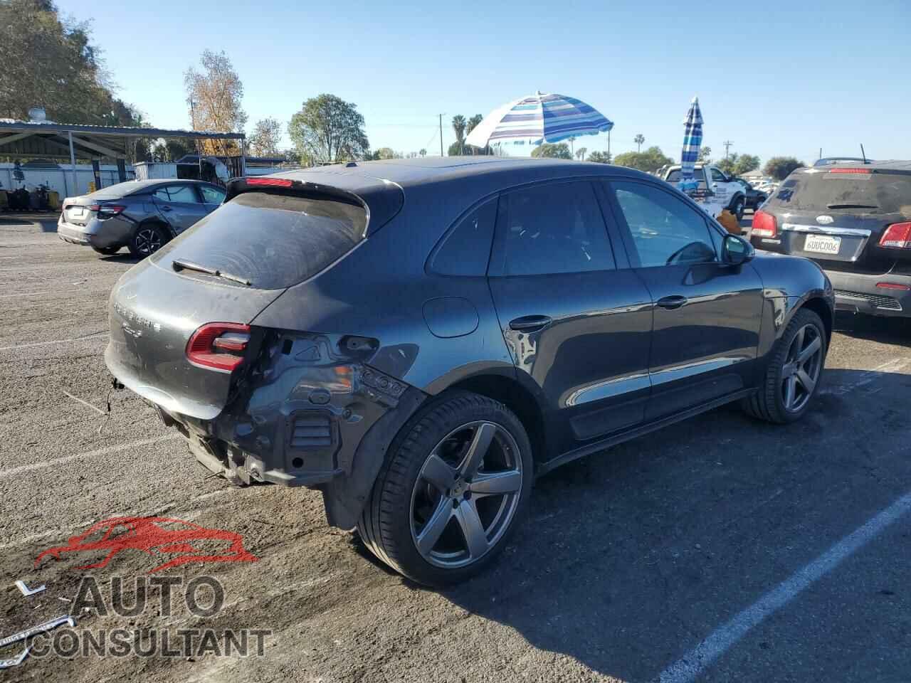 PORSCHE MACAN 2017 - WP1AB2A54HLB11468