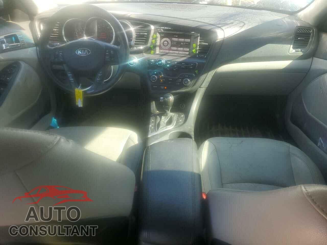 KIA OPTIMA 2013 - 5XXGN4A71DG205723