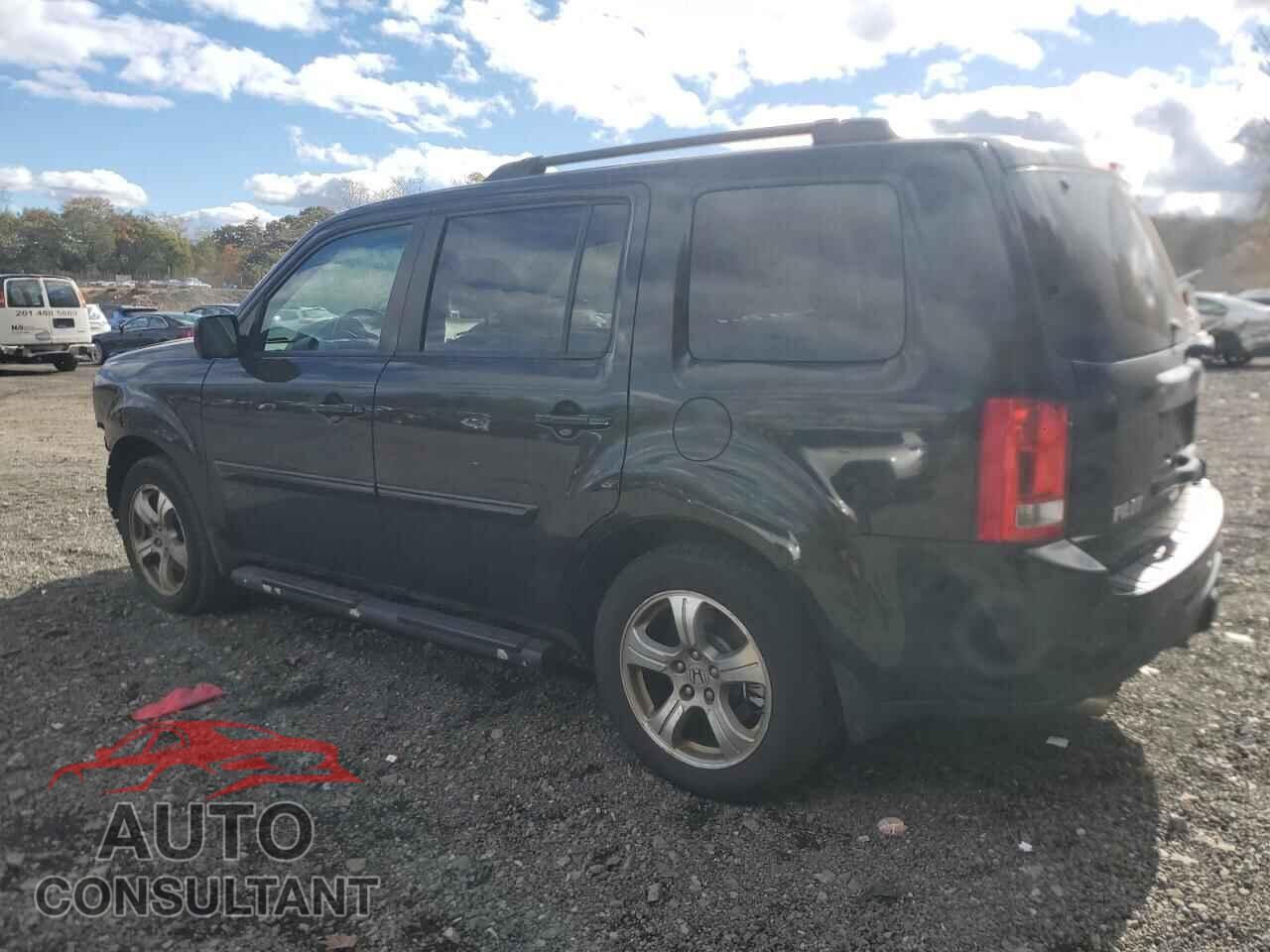 HONDA PILOT 2013 - 5FNYF4H52DB073242