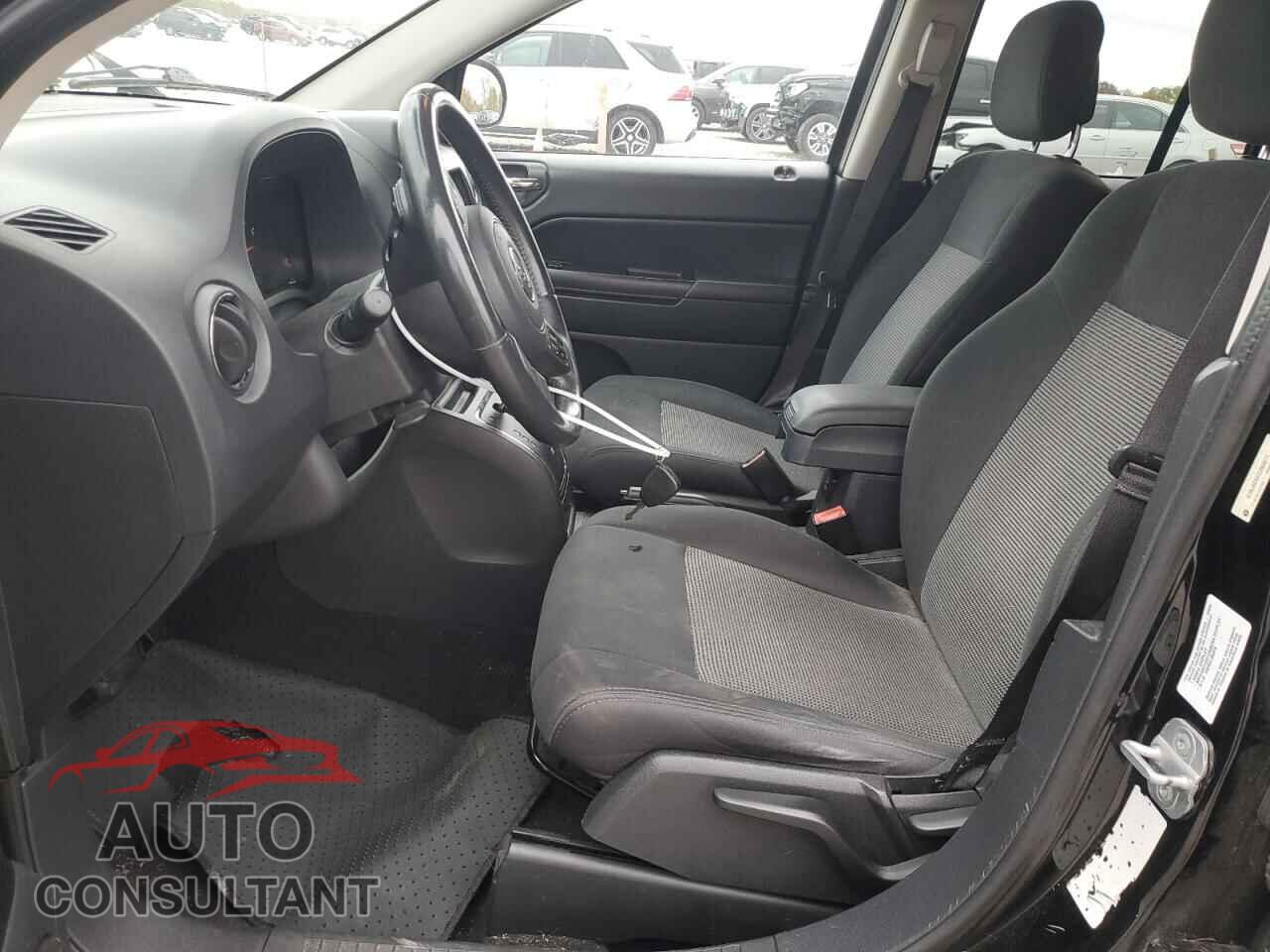 JEEP COMPASS 2012 - 1C4NJDEBXCD568211