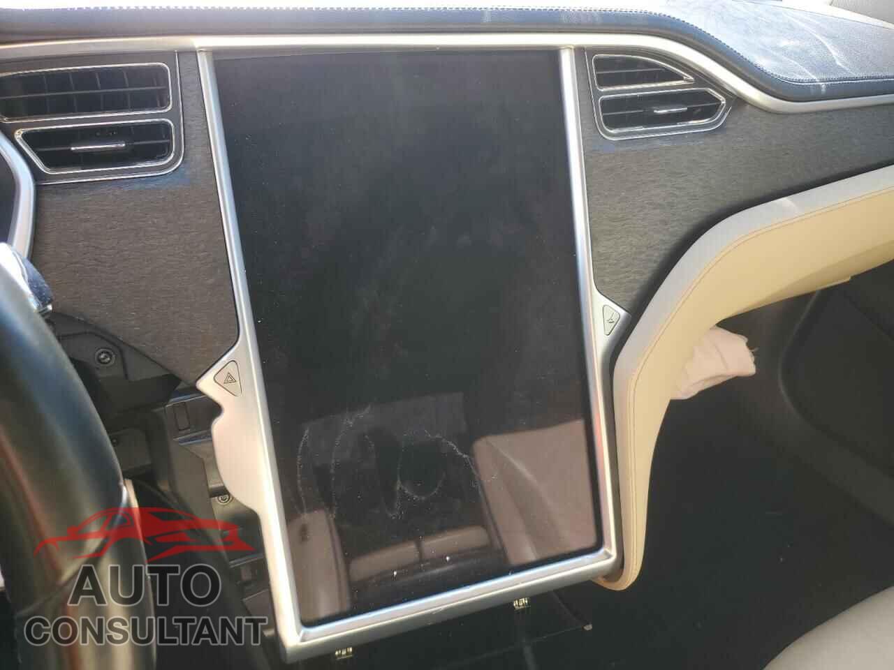 TESLA MODEL S 2013 - 5YJSA1DP3DFP09905