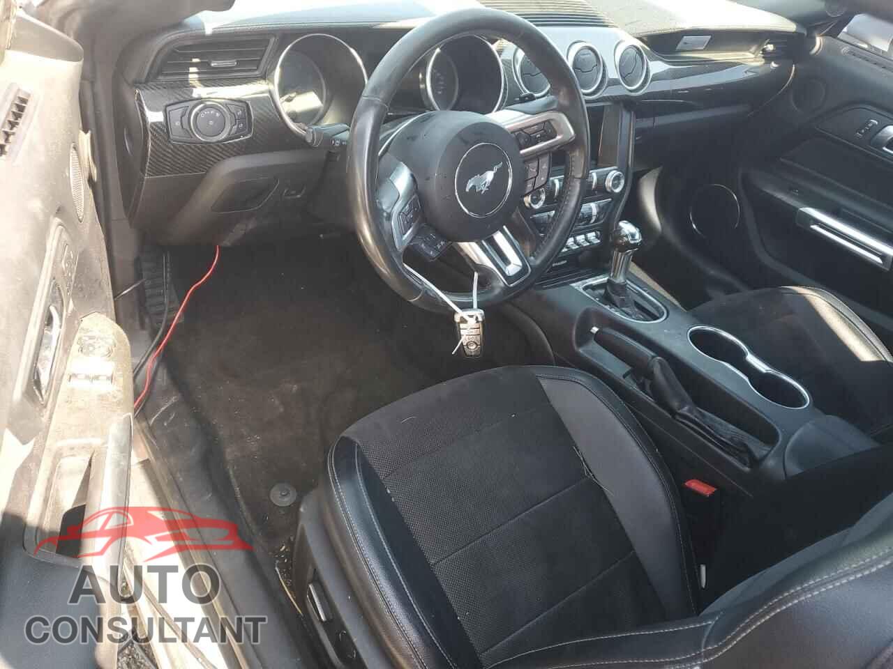 FORD MUSTANG 2018 - 1FA6P8CF7J5102393