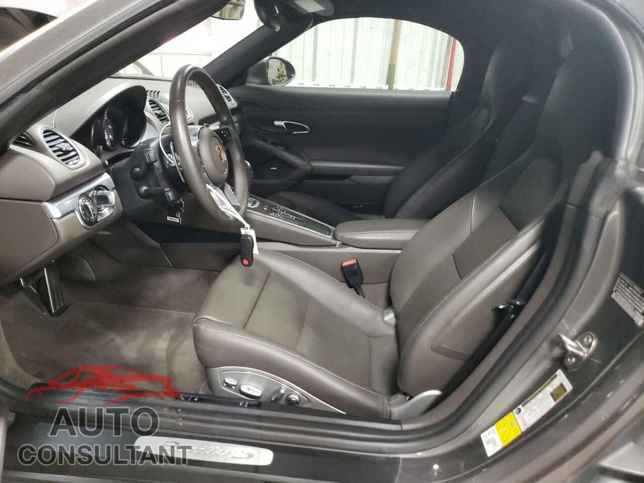 PORSCHE BOXSTER 2017 - WP0CB2A84HS240370
