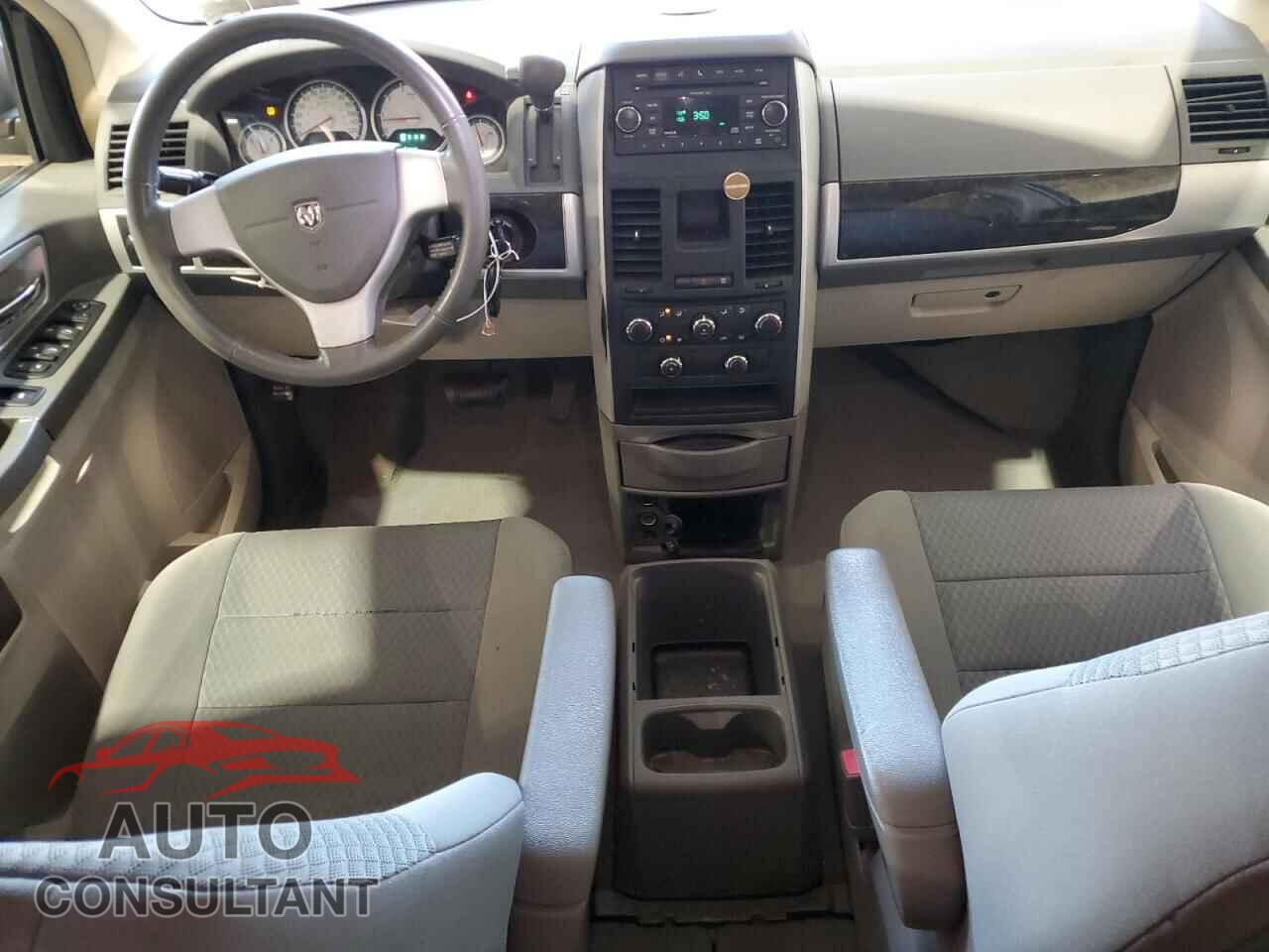 DODGE CARAVAN 2010 - 2D4RN5D13AR488699