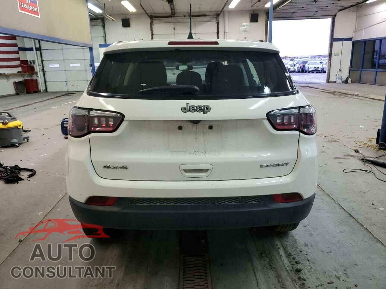 JEEP COMPASS 2020 - 3C4NJDAB0LT218070