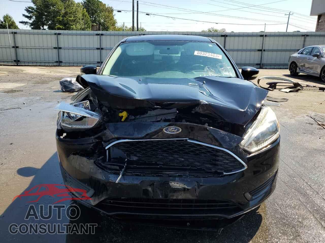 FORD FOCUS 2018 - 1FADP3FE9JL239196