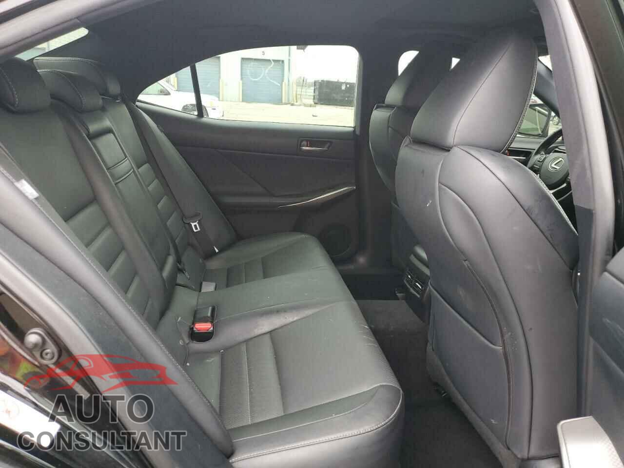 LEXUS IS 2017 - JTHCE1D22H5013734