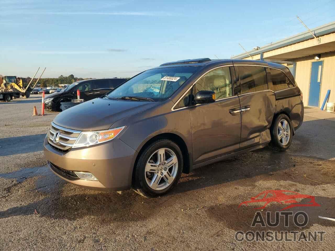 HONDA ODYSSEY 2013 - 5FNRL5H90DB087677