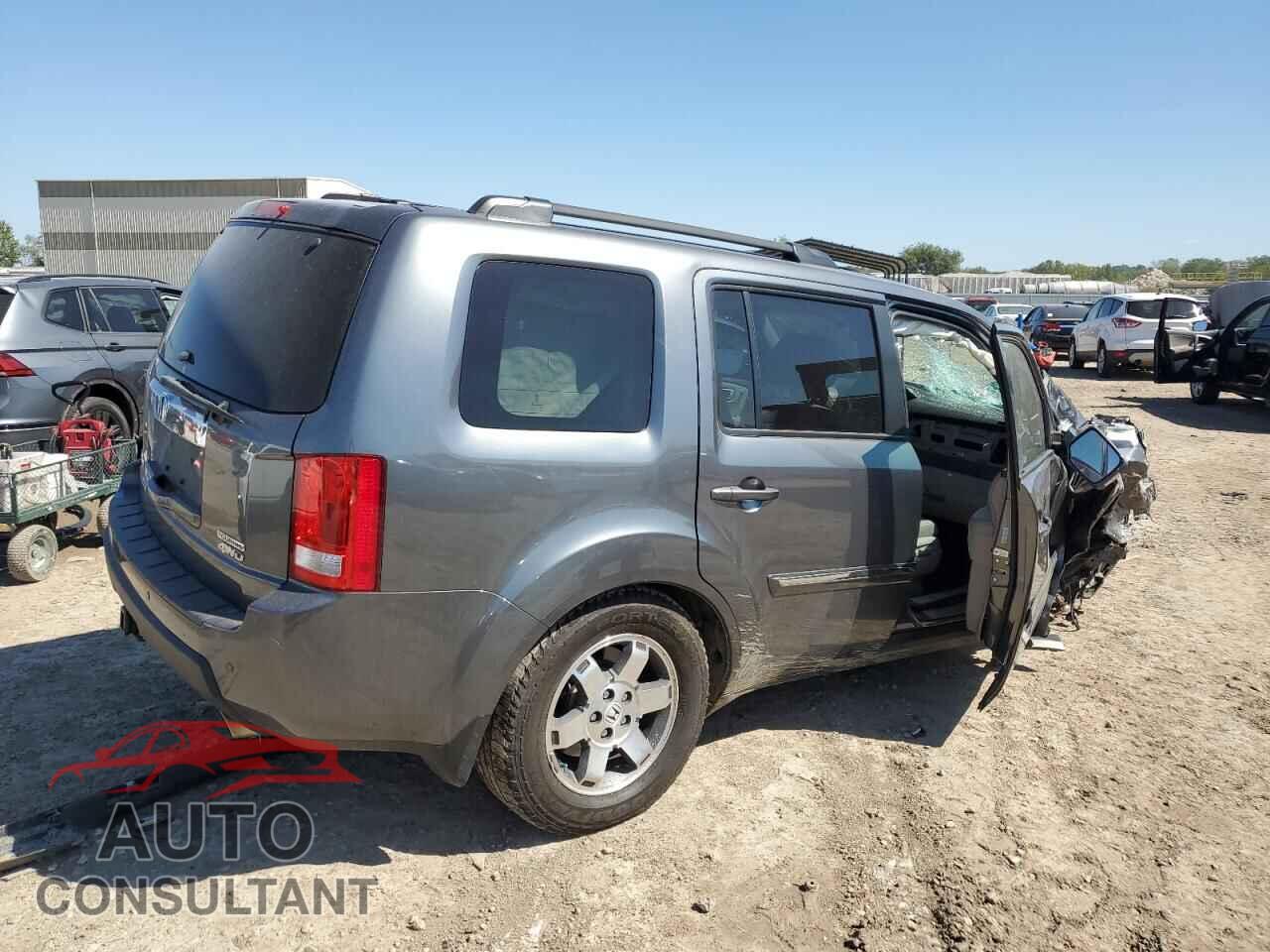 HONDA PILOT 2011 - 5FNYF4H95BB090875