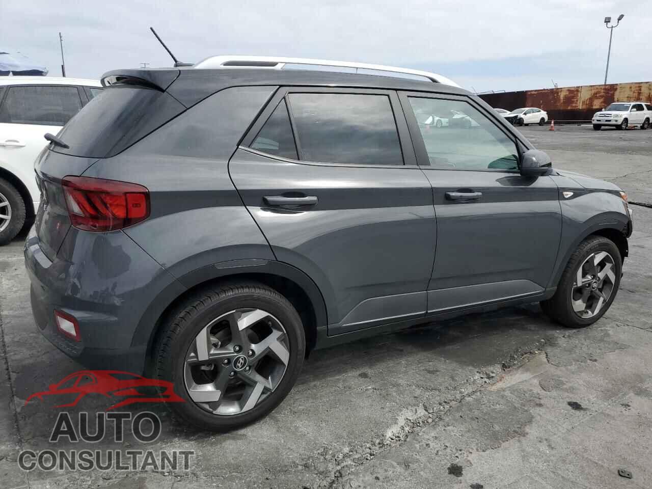 HYUNDAI VENUE 2023 - KMHRC8A33PU267007