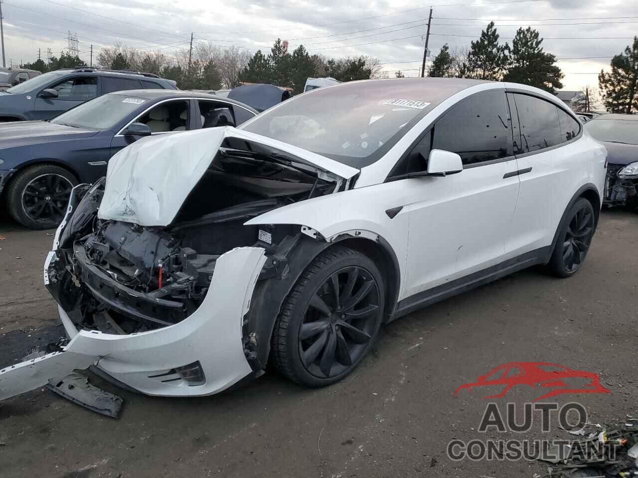 TESLA MODEL X 2018 - 5YJXCBE26JF102904