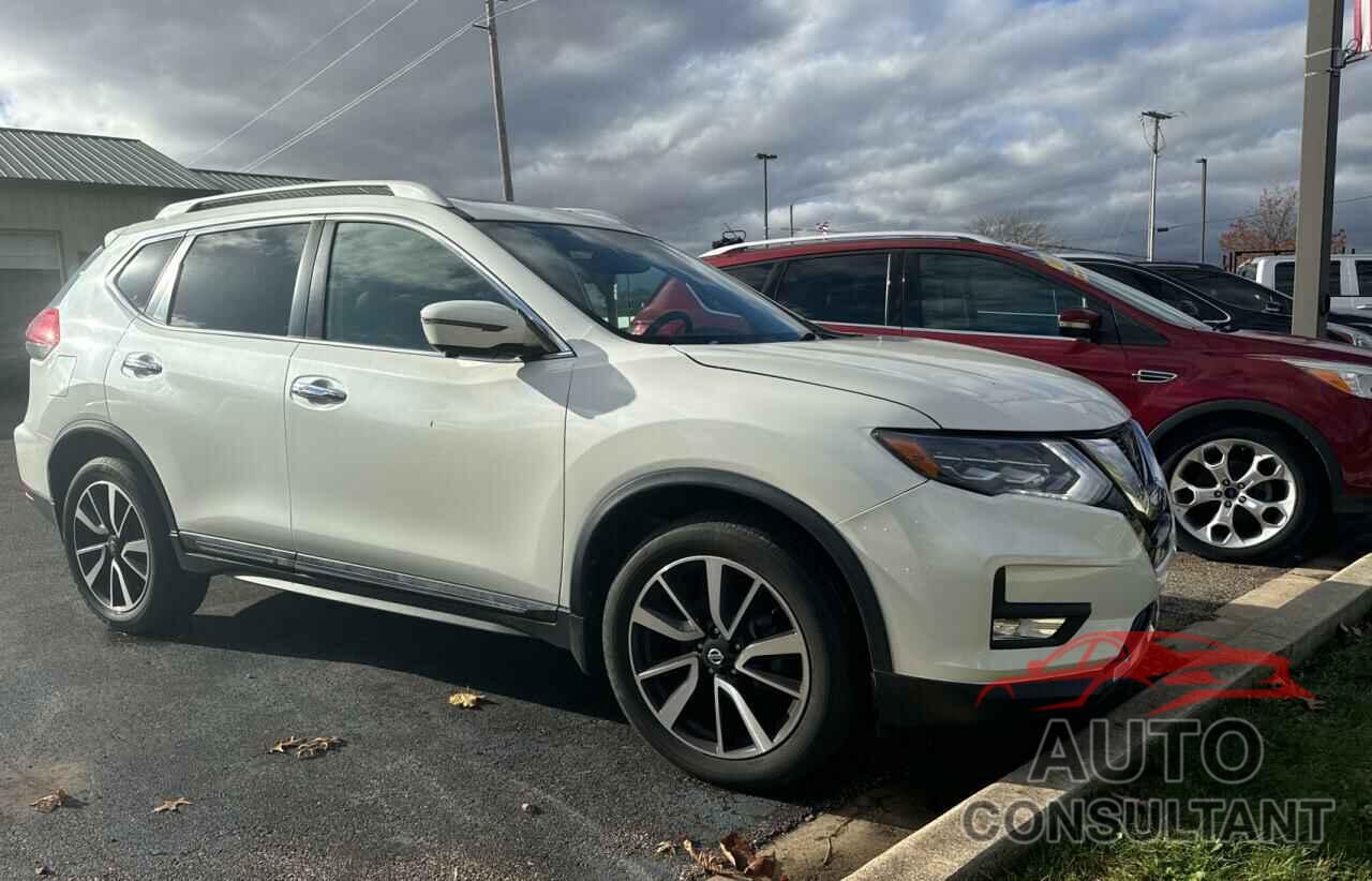 NISSAN ROGUE 2017 - 5N1AT2MVXHC788644