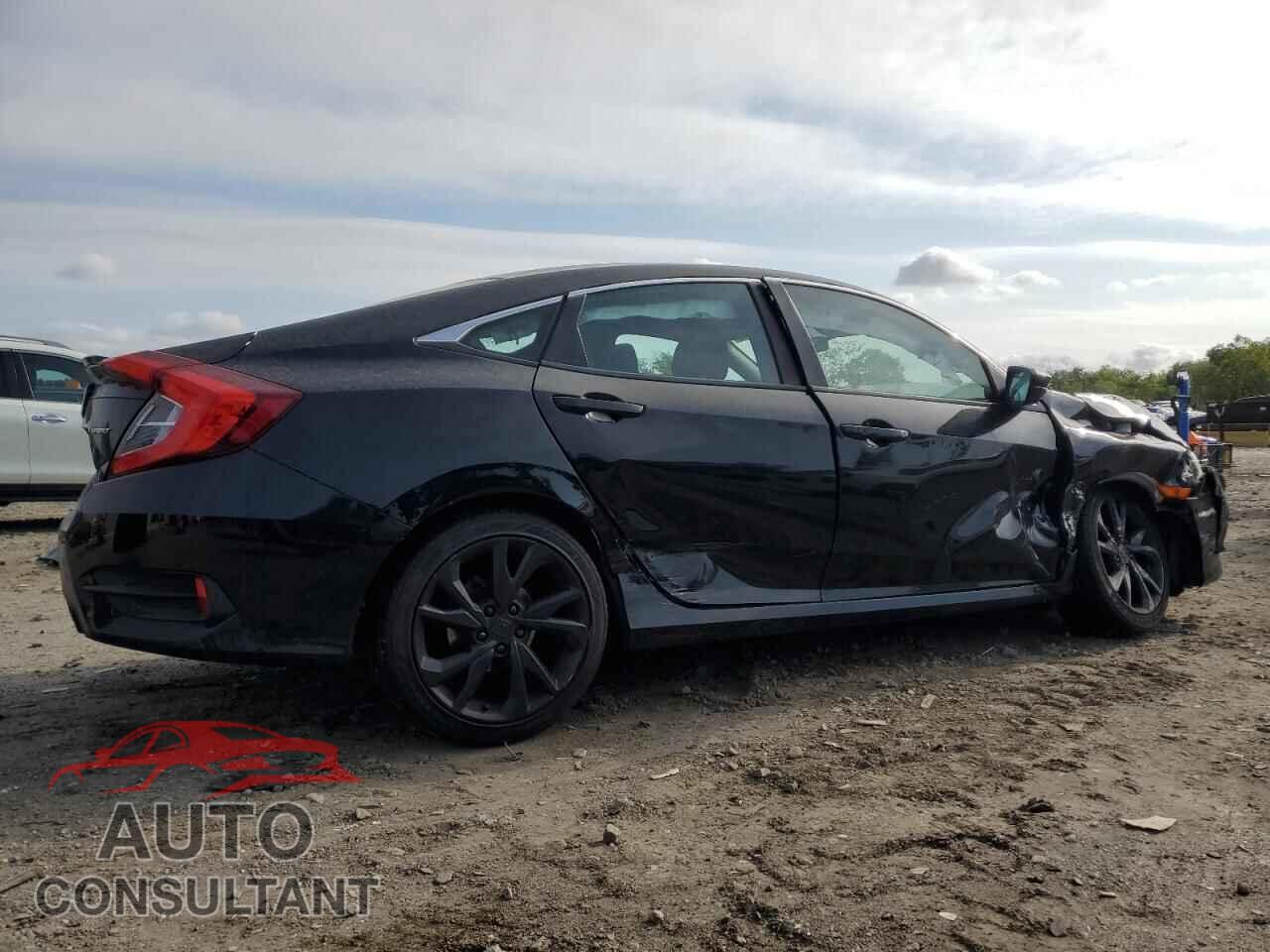 HONDA CIVIC 2019 - 2HGFC2F88KH590149