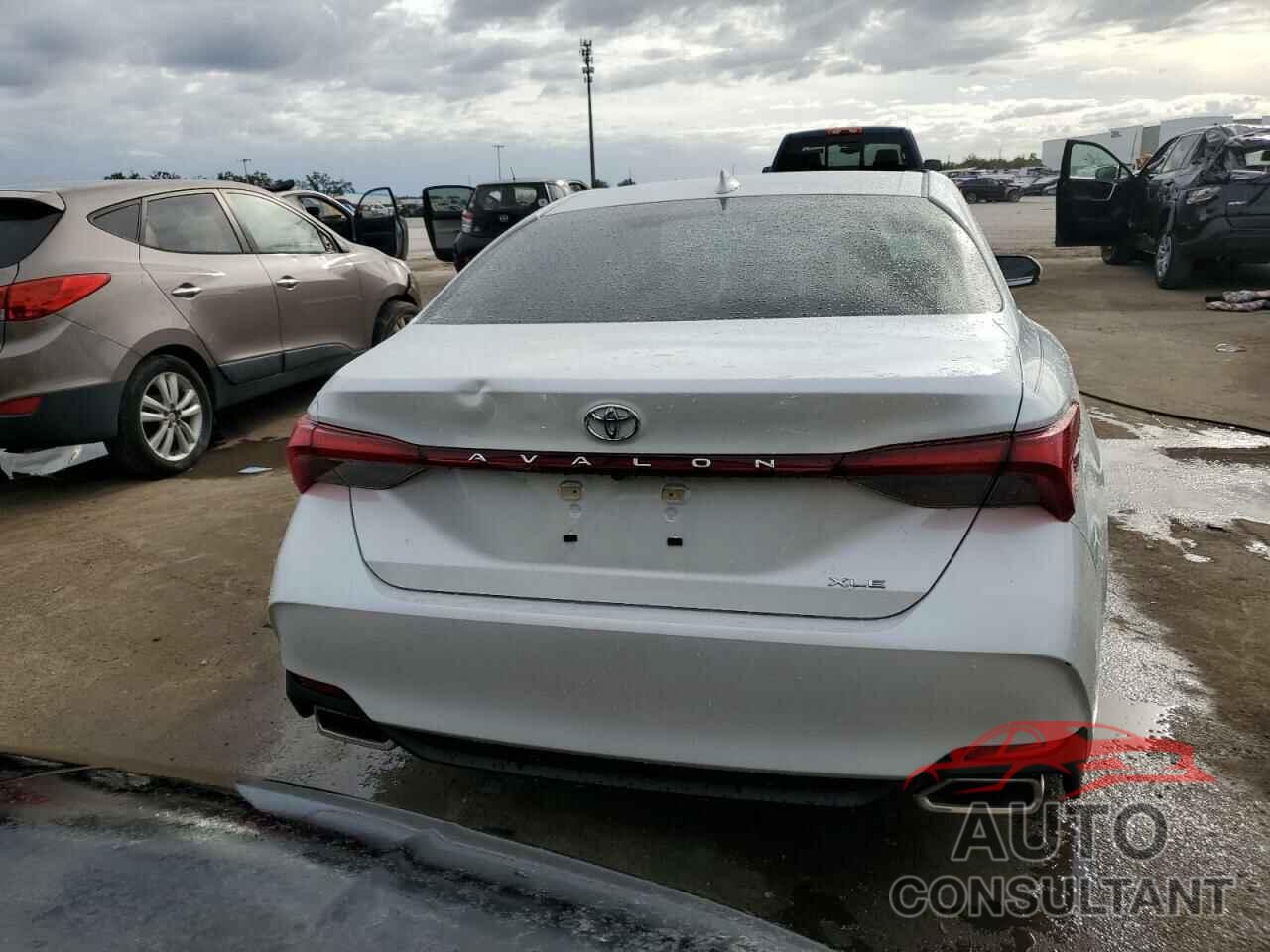 TOYOTA AVALON 2022 - 4T1AZ1FB3NU078258