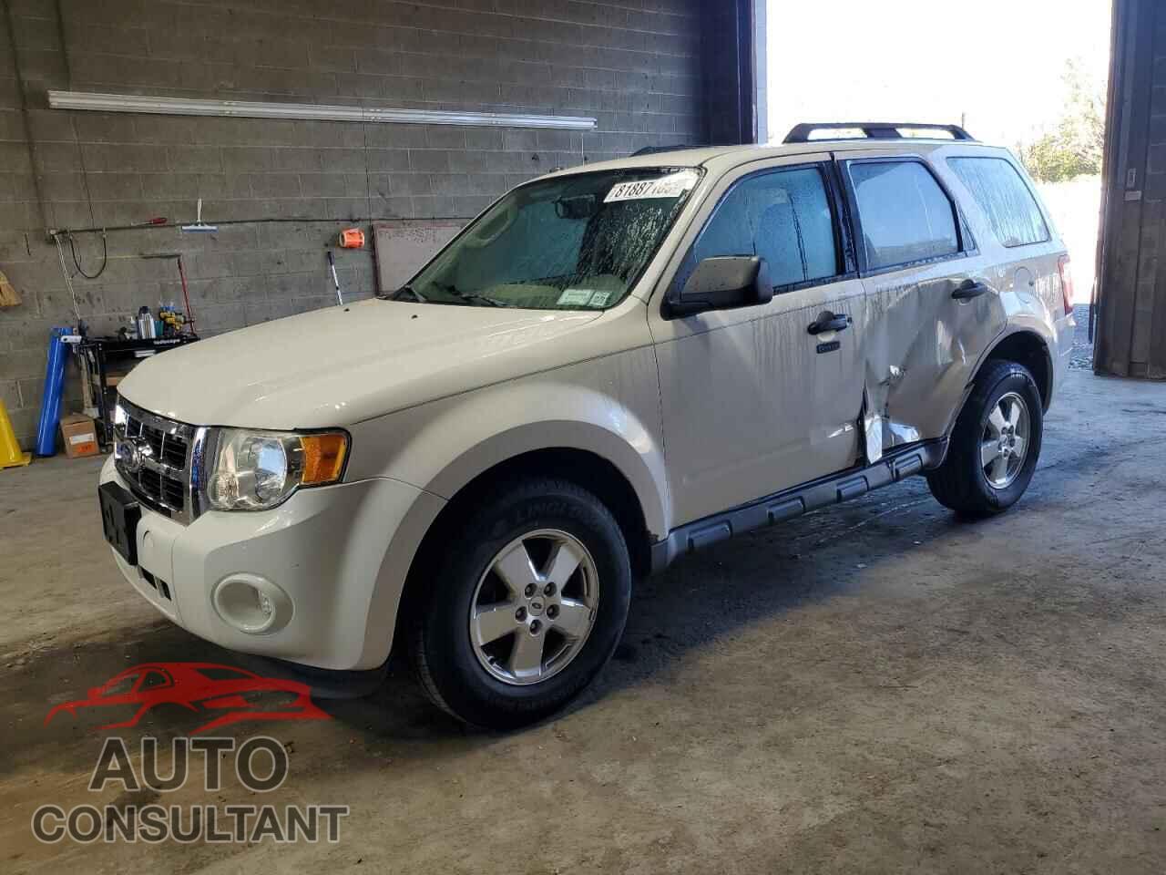 FORD ESCAPE 2011 - 1FMCU0D71BKA97236